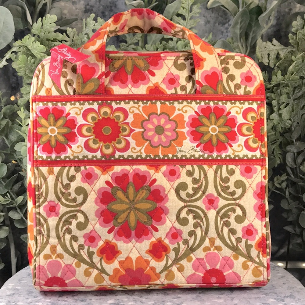 Vera Bradley Folkloric Tech Organizer/Travel Bag 9”x9”💐Excellent Condition💐